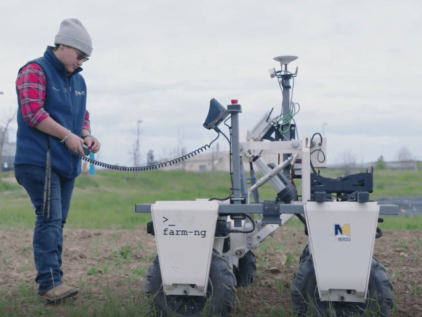 From Strawberries to Smart Farm: Alum Adamaris Alvarez Grows Passion into a Career Path